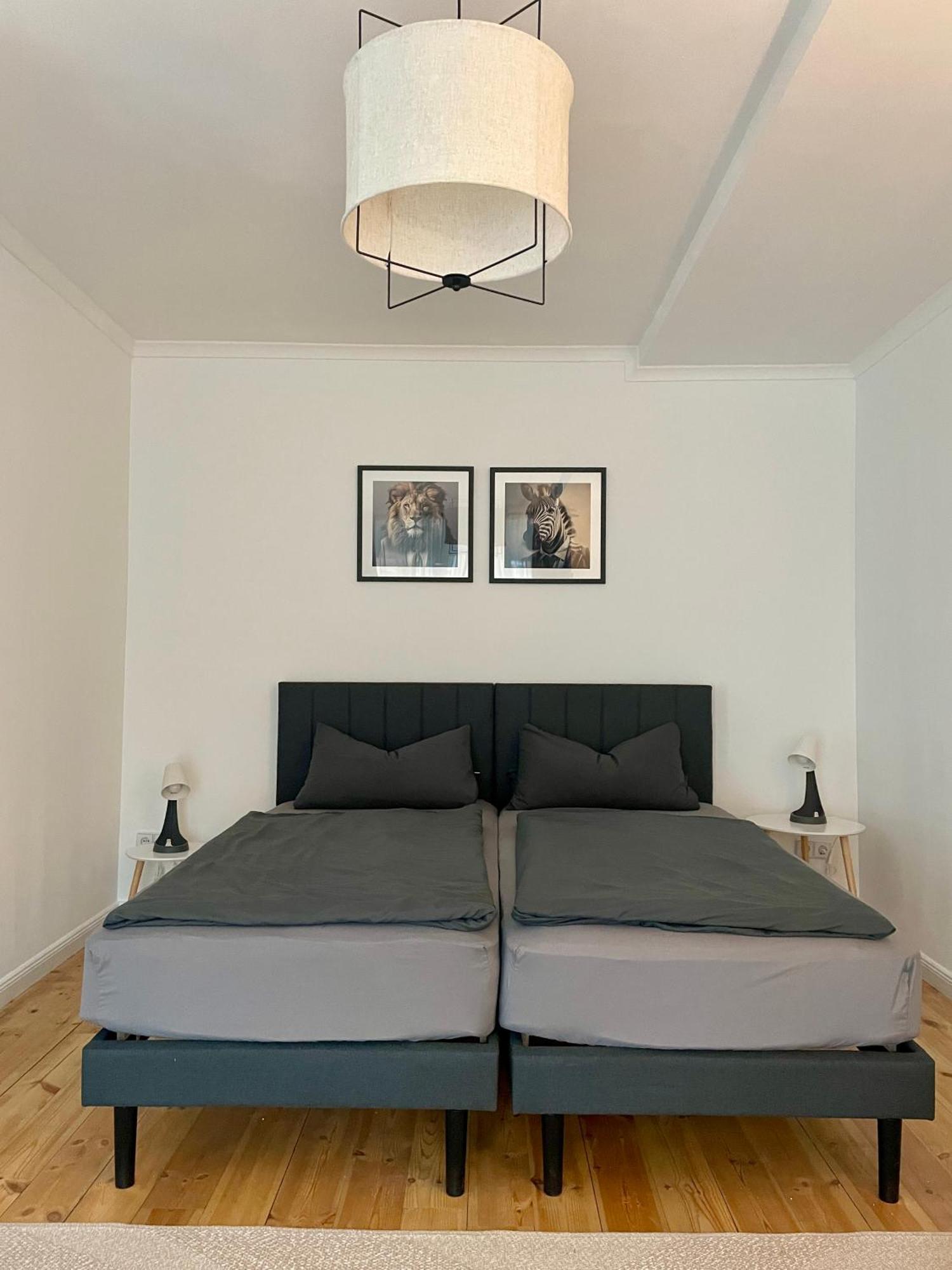 Dene Living * Berlino